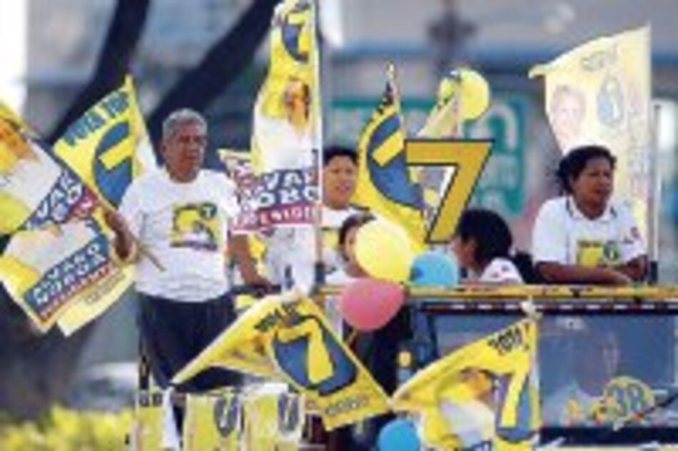 ELECCIONES GENERALES Trece candidatos y una presidencia