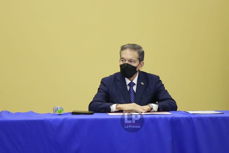 Panamá negociará a partir de mañana un contrato enteramente nuevo con Minera Panama: Cortizo