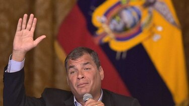 Fundamedios emite alerta por llamado de Rafael Correa a insultar a directivos de 'El Universo'