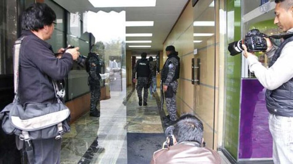 Fiscalía en Ecuador allana consultora ligada a Mossack Fonseca