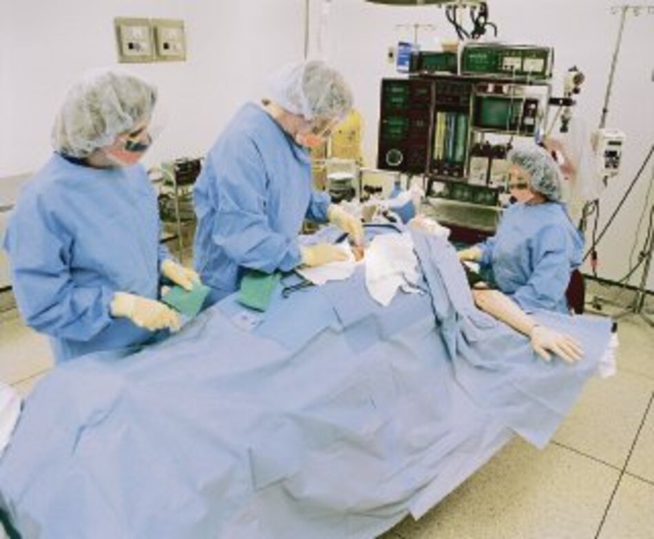 Muñecos para aprender medicina