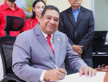 Elecciones en la Unachi: estos son los diez candidatos a rector