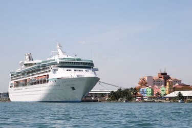 Mas de 6,000 cruceristas llegaron al puerto de Colón el domingo de Carnaval