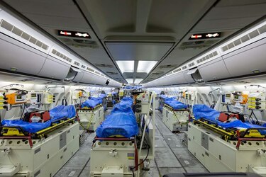 Alemania pone en operación avión UCI para trasladar desde Italia y Francia a pacientes con coronavirus