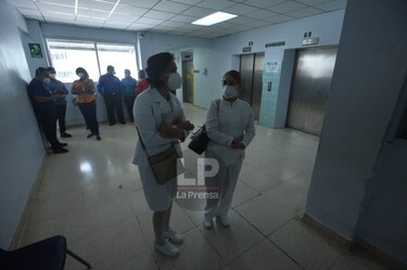 Enfermeras denuncian situaciones adversas para enfrentar el virus; advierten la escasez de equipos