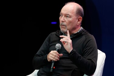 Rubén Blades compone un tema para la película ‘Mariposas Negras’ sobre cambio climático