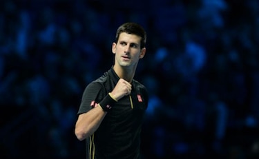 Masters: Djokovic se estrena con un triunfo arrollador en Londres