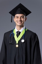 La Universidad de Panamá presenta a los nuevos doctores de la Facultad de Medicina