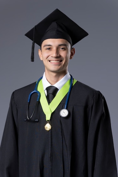 La Universidad de Panamá presenta a los nuevos doctores de la Facultad de Medicina