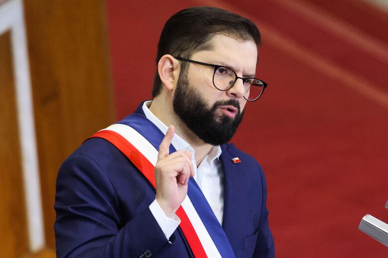 Quién es Jeannette Jara, la comunista que obtuvo un histórico triunfo en las primarias de Chile y será candidata de la izquierda para suceder a Boric