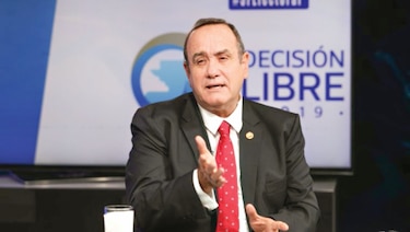 Presidente de Guatemala dice que no participará en Cumbre de las Américas
