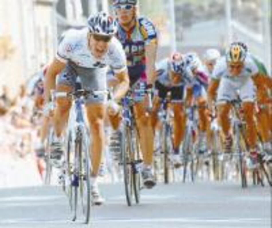 McGee se impuso ayer en accidentada etapa