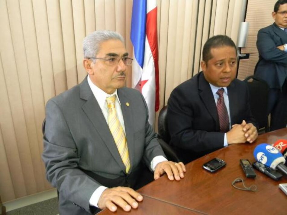 Temístocles Herrera se mantendrá como alcalde de La Chorrera: Gobernador Pino