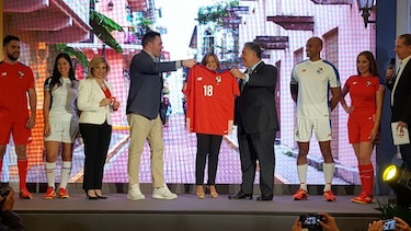 La Sele tiene un nuevo diseño en su uniforme