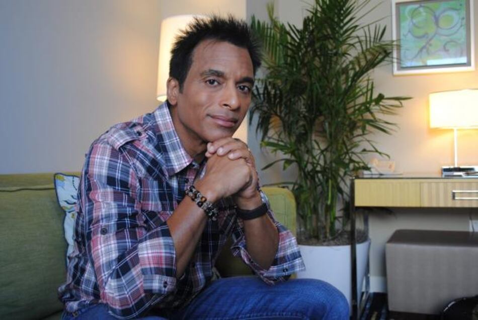 Secada es el protagonista de una campaña contra la Hepatitis C crónica