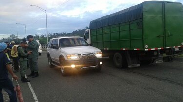 Abren puente sobre el río Changuinola tras cinco horas de protesta