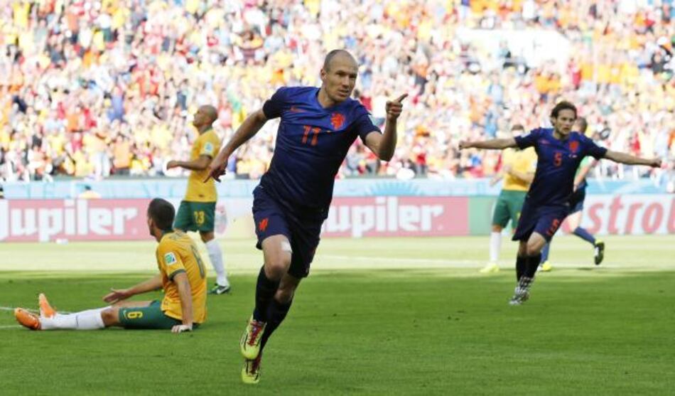 Holanda remonta y vence 3-2 a Australia