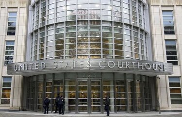 Voz de El Chapo se escucha por primera vez en su juicio