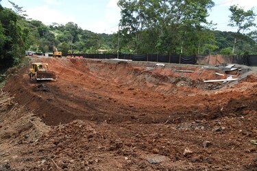 Cansancio y pérdidas en El Guarumal: la comunidad que camina kilómetros por el cierre de la Transístmica