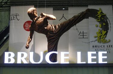 Hong Kong recuerda a Bruce Lee con honores en el 40 aniversario de su muerte