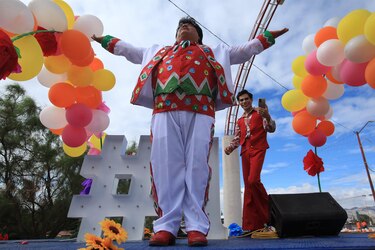Juan Gabriel es recordado con eventos en ciudad donde inició su carrera