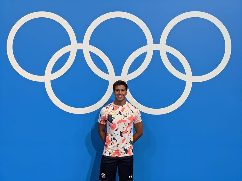 Tyler Christianson gana su serie y mejora su marca personal, pero no logra avanzar