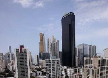 La región se enfría; Panamá, al frente