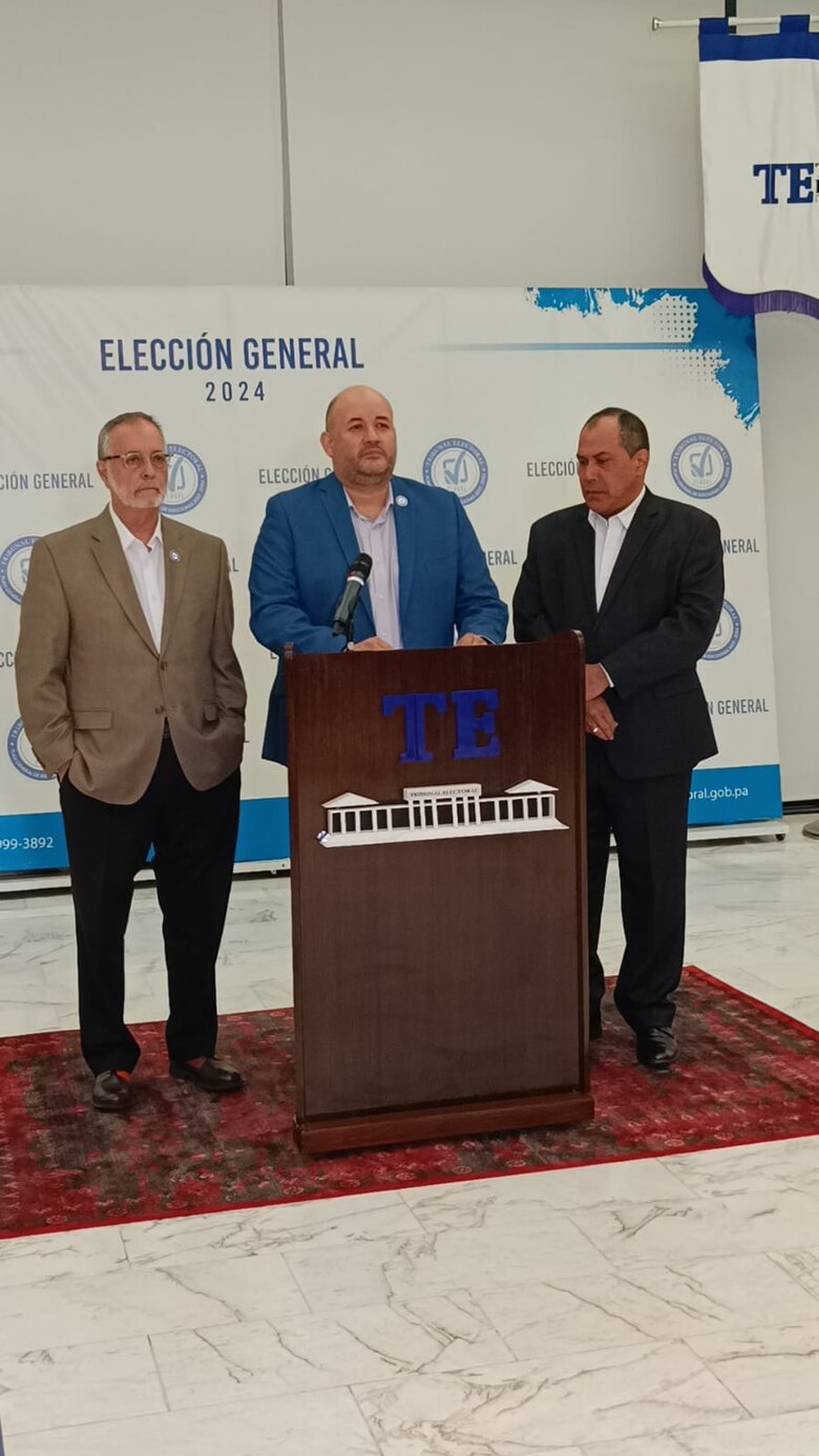 El Tribunal Electoral inhabilita a Martinelli; Mulino es ahora el candidato presidencial de RM y Alianza