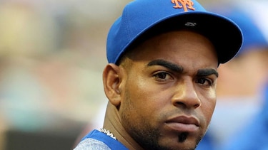 Operarán de ambos pies a Yoenis Céspedes