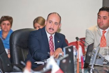 Acusan de cobro ilegal a Jorge Barakat, administrador de la Autoridad Marítima de Panamá