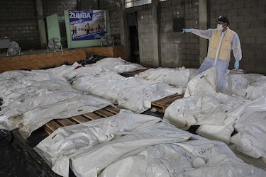Nuevos deslizamientos complican búsqueda de desaparecidos por volcán en Guatemala