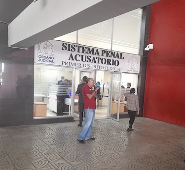 ¡Finalmente! Imputan cargos a la exdiputada Zulay Rodríguez, por quedarse con los lingotes de oro de Penagos