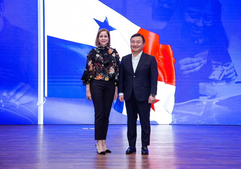 Samsung Innovation Campus: Un proceso de transformación académica para jóvenes talentos en Panamá