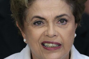 Rousseff: Juicio busca frenar pesquisa sobre corrupción