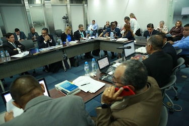 Extinción de dominio no alcanzaría a corruptos
