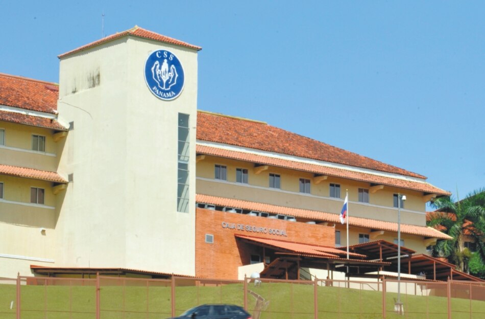 Elevados gastos en comidas y bebidas en directiva de CSS