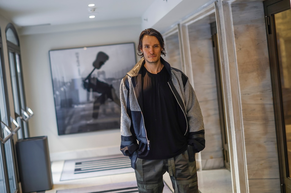 Claudio Cataño, de ‘Cien años de soledad’, celebra el reconocimiento coral en los Platino