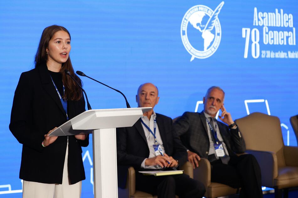 ‘Nos haces mucha falta’, claman hijas del gerente de ‘La Prensa’ en Nicaragua