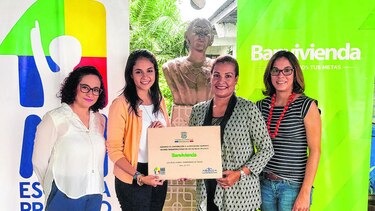 Banvivienda apoya a escuela Sara Sotillo