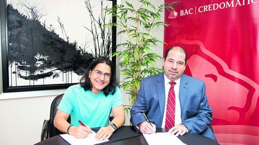 Bac Credomatic y Luna Llena de Tambores