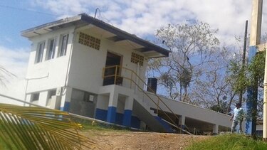 Por bajo caudal se suspende producción de agua potable en planta de Parita