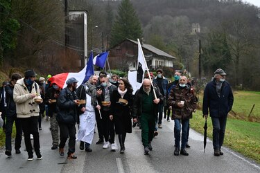 Restaurantes franceses desafían las restricciones