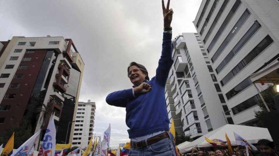 Ecuador: Seguidores de Guillermo Lasso mantienen protestas