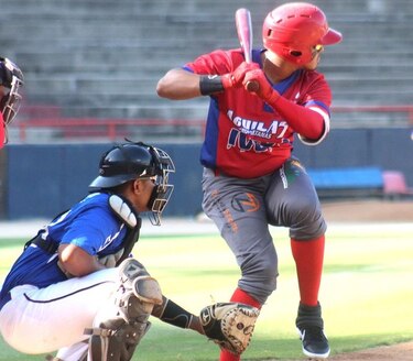Águilas enfrentan a Toros en la final