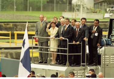 El día que Panamá recuperó el Canal: 25 Años del histórico intercambio de notas