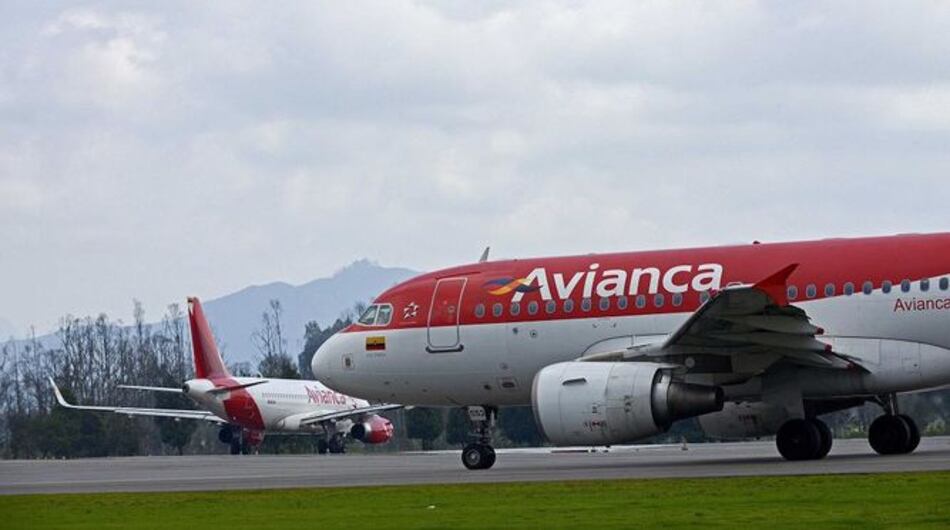 Cerca de la mitad de pilotos de Avianca irán a huelga en Colombia