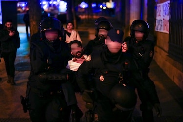 Noveno día de protestas en España contra la amnistía se salda con nueve detenidos