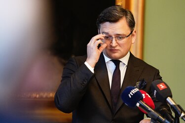 Ministro ucraniano dice que Rusia trata de ‘abrir una brecha’ entre Kiev y occidente