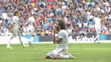 El Madrid tropieza otra vez; el Barça asume el liderazgo en la Liga