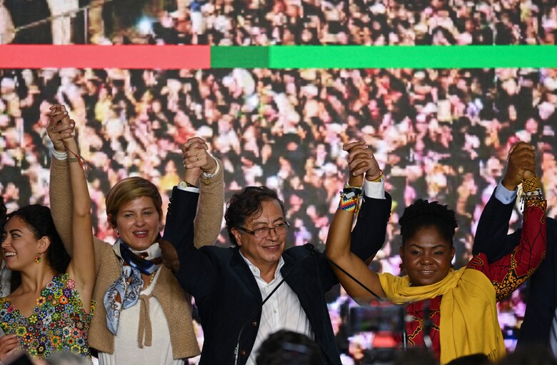 Gustavo Petro y Rodolfo Hernández, un duelo por el voto antisistema en Colombia